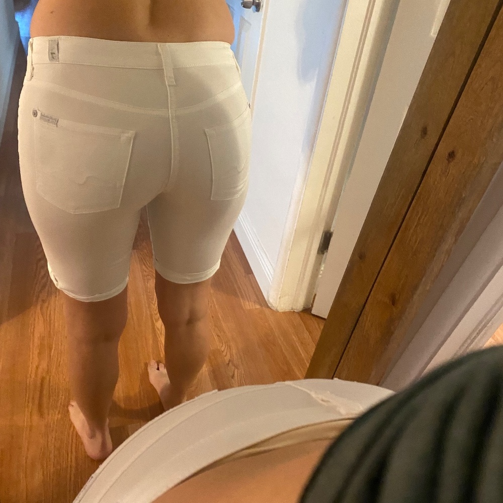 White Bermuda low cut shorts